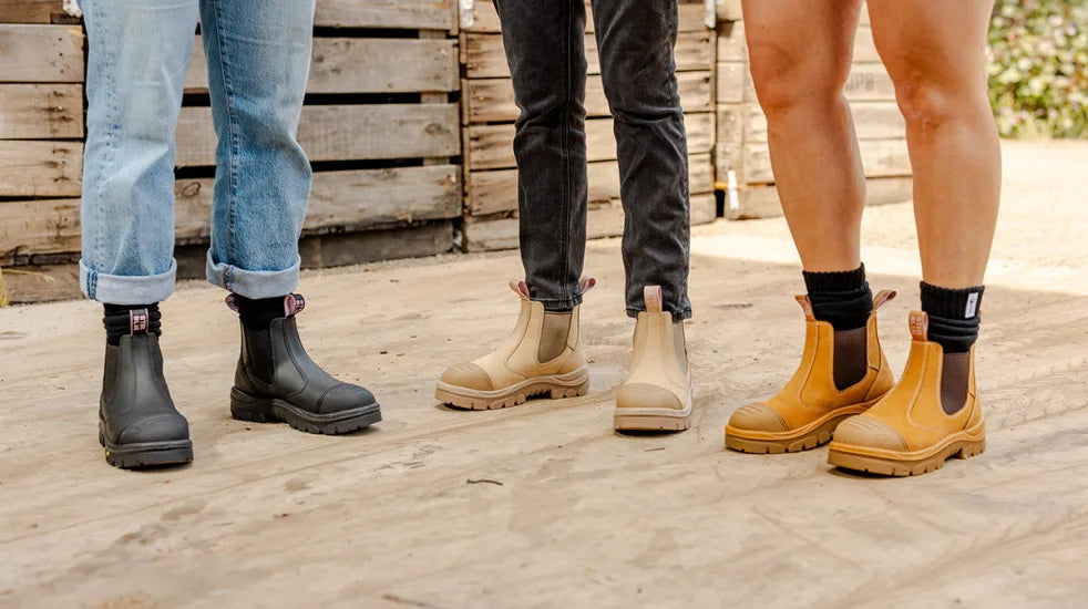 Steel Blue 512729 Hobart Ladies Slip On Scuff Cap Safety Boot