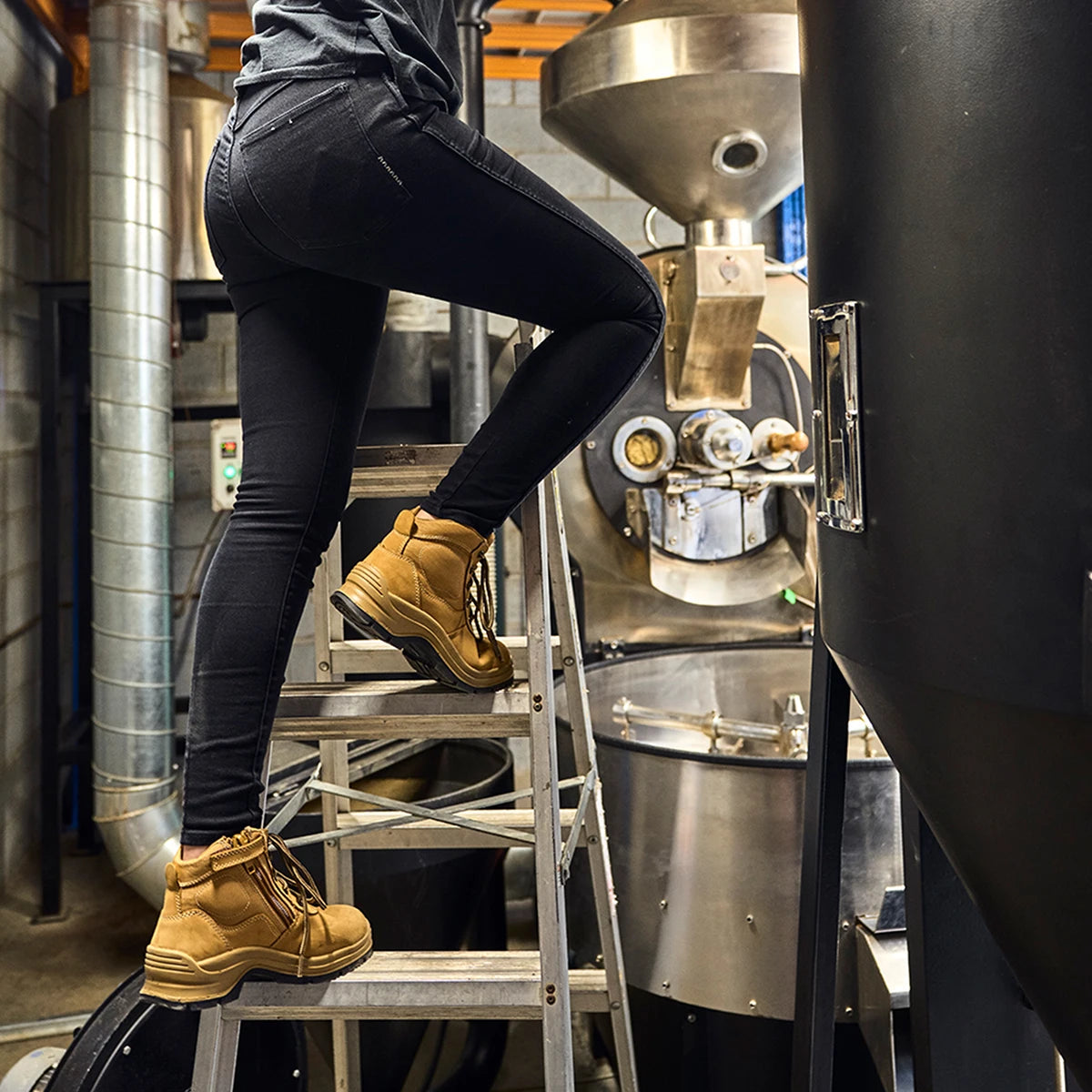 Blundstone 418 Zip Side Non Safety Boot-Wheat