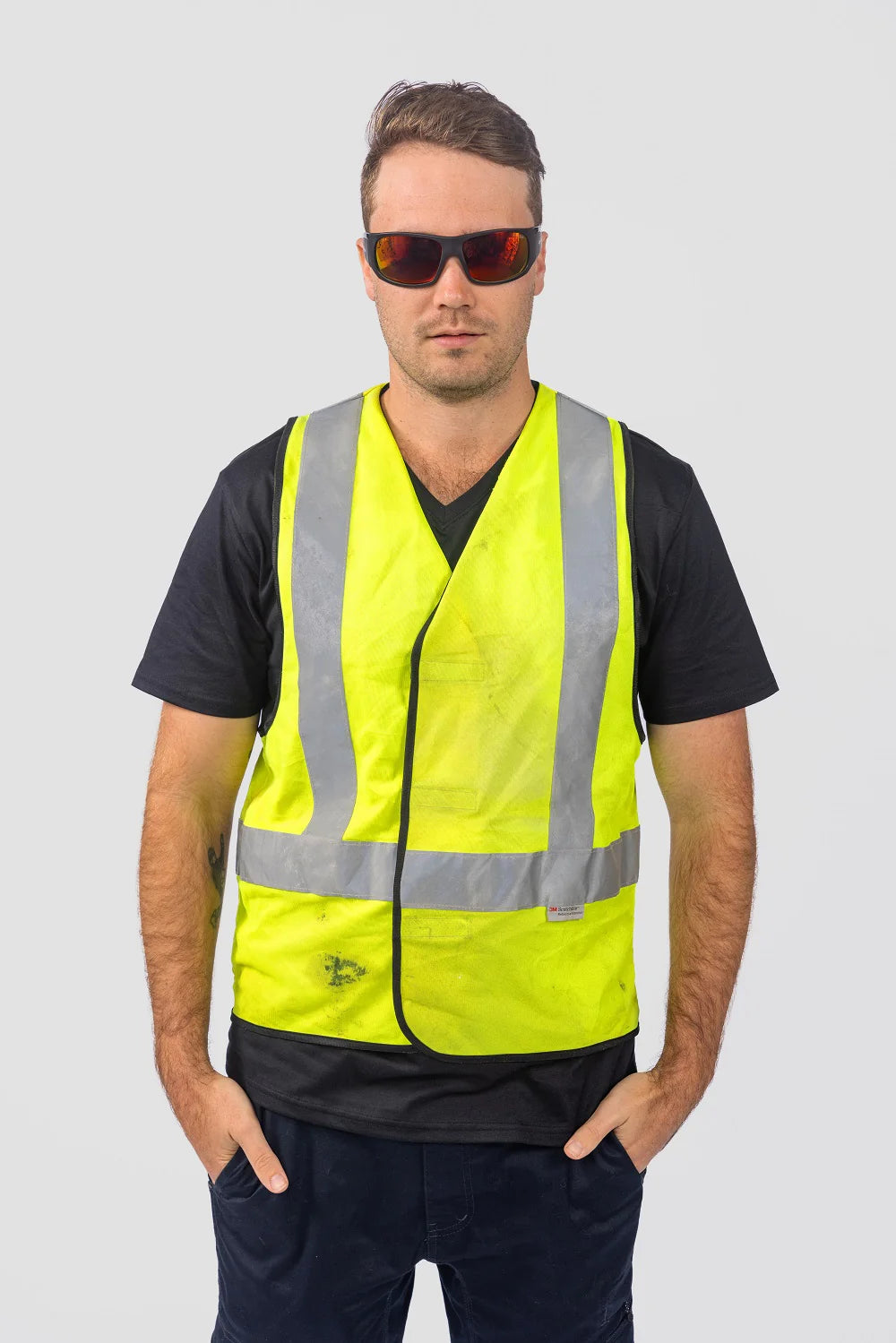 Ugly Fish RS5001 MBL.R Tradie Safety Sunglasses- Matt Black Frame/Red Revo Lens