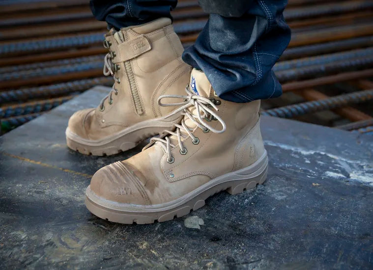Steel Blue 312652 Argyle Zip Scuff Safety Boots