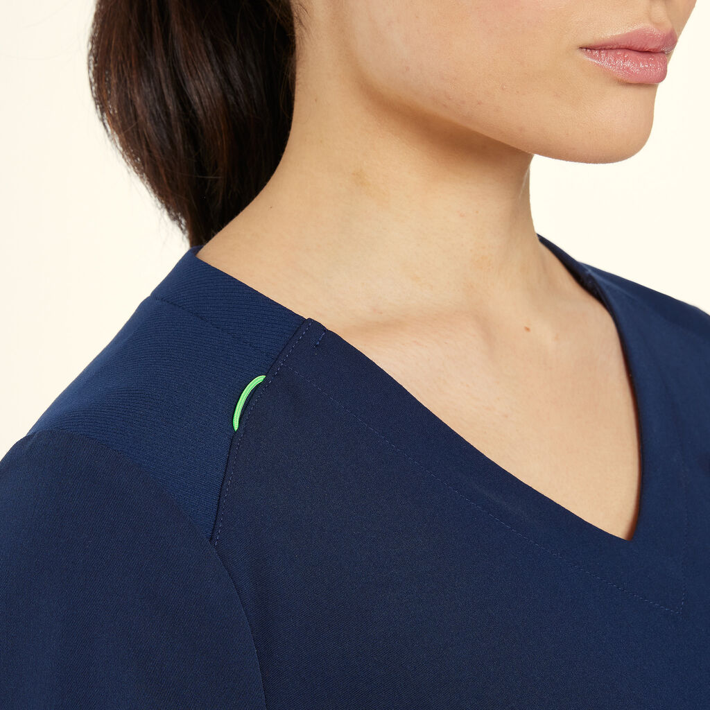 NNT CATUWX Invigorate Helen Scrub Top