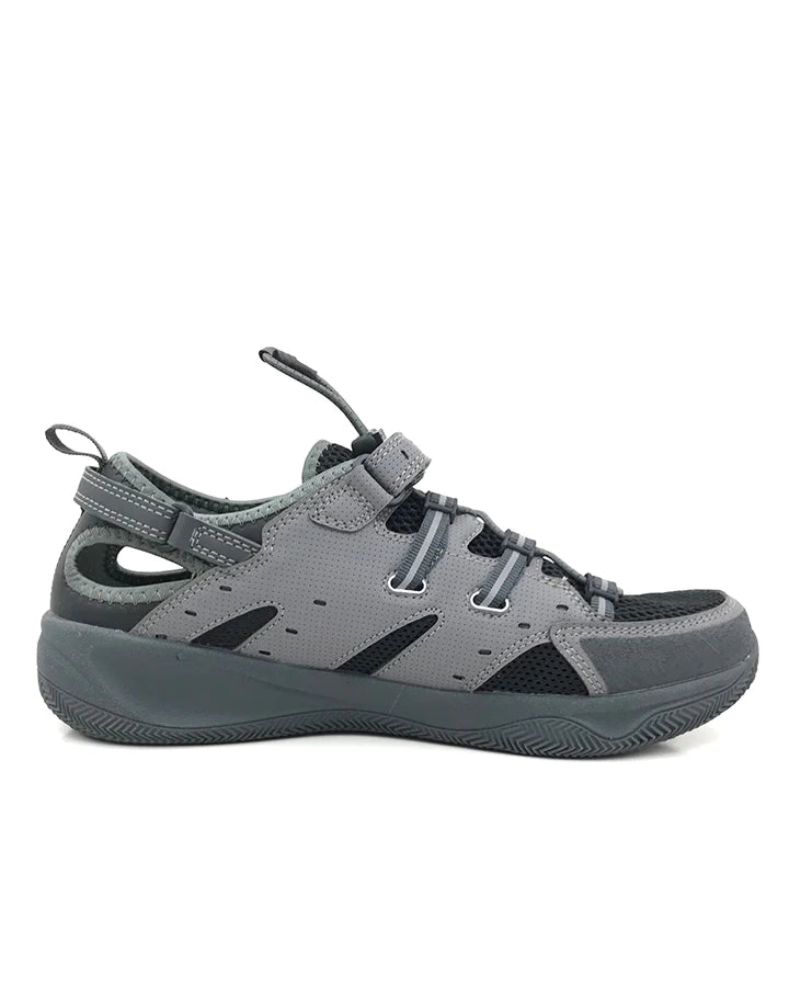 Magnum MRA100 Rio Adventure Non Safety Shoes-Black/Charcoal